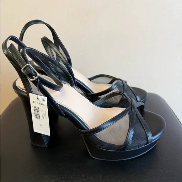 Platform Block Heel Sandal - Picture 3 of 14